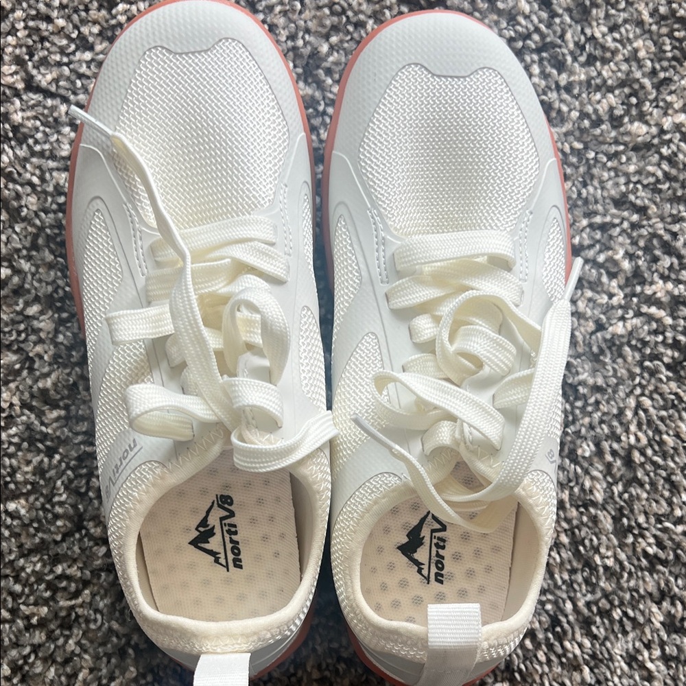 Nortiv8 Women's White Mesh Sneakers/water shoe